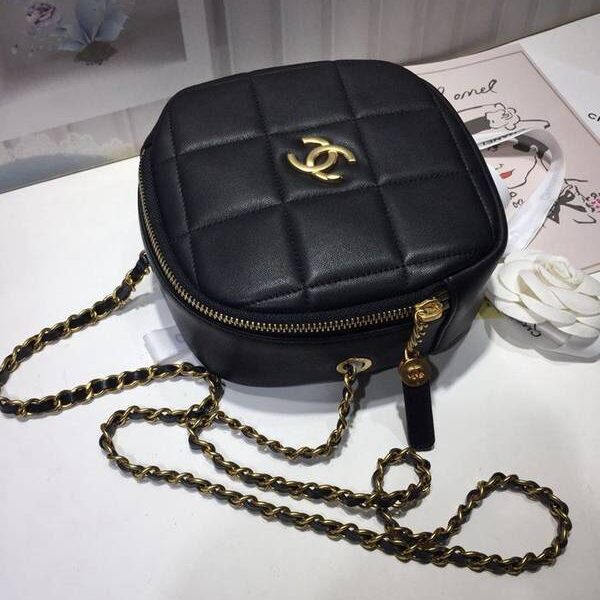 頂級高仿巴黎2020chanel 1秋冬季以馬術為主題絎縫方格紋包chb11907 10 頂級高仿巴黎2020chanel 1秋冬季以馬術為主題絎縫方格紋包chb11907