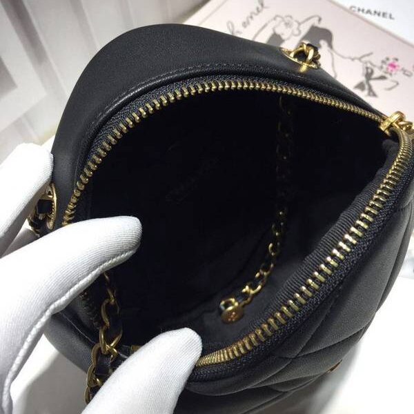 頂級高仿巴黎2020chanel 1秋冬季以馬術為主題絎縫方格紋包chb11907 14 頂級高仿巴黎2020chanel 1秋冬季以馬術為主題絎縫方格紋包chb11907