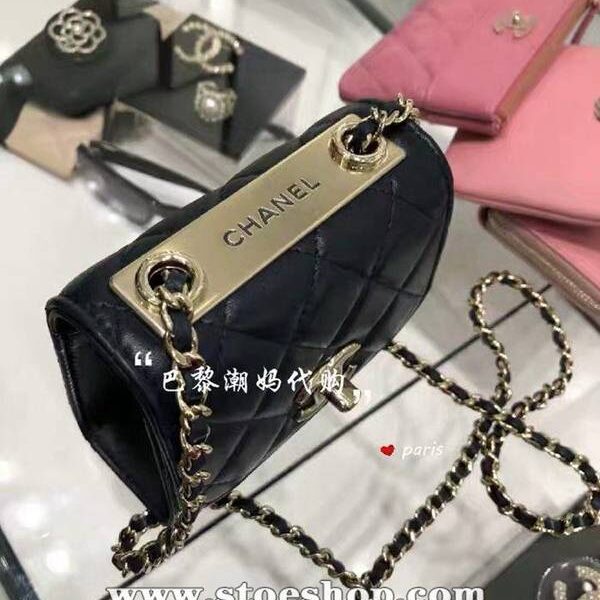 原單複製chanelA81633：2020年最新款方形mini小方包格羊皮單肩斜挎包chb11957