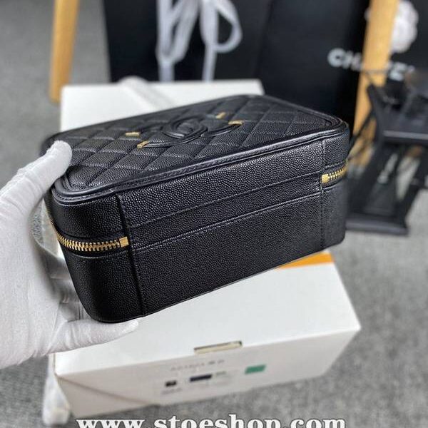 高仿包chanel vanity case93342相機包 2019秋冬新款斜挎手提化妝包chb12026