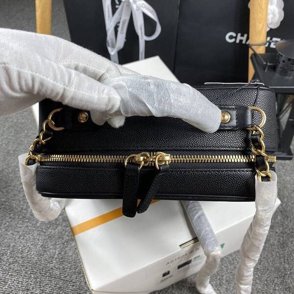 高仿包chanel vanity case93342相機包 2019秋冬新款斜挎手提化妝包chb12026