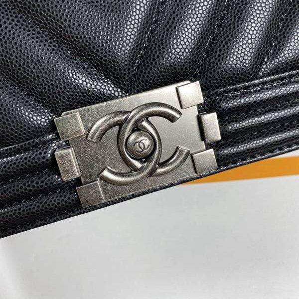 最高等級chanel 18秋冬爆款67086 leboy系列V格進口細球紋小牛皮chb12036