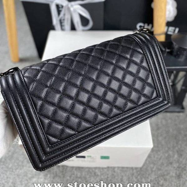 高仿精品推薦chanel 18秋冬爆款67086 leboy系列菱格進口細球紋小牛皮chb12042