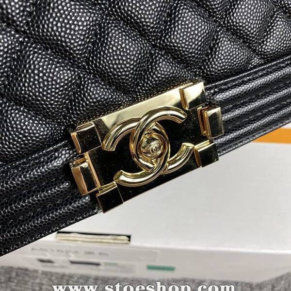 時尚a貨chanel 18秋冬爆款67086 leboy系列菱格進口細球紋小牛皮chb12044
