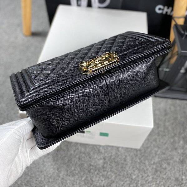 時尚a貨chanel 18秋冬爆款67086 leboy系列菱格進口細球紋小牛皮chb12044