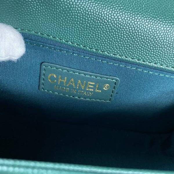 A貨之家chanel 18秋冬爆款67086 leboy系列菱格進口細球紋小牛皮chb12046