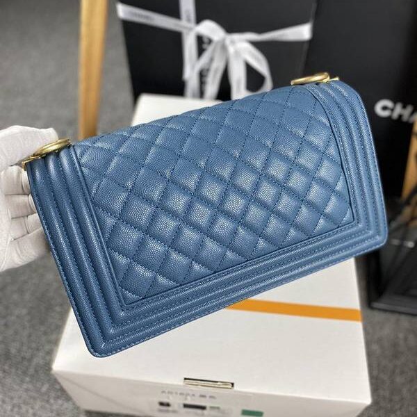 高仿包包chanel 18秋冬爆款67086 leboy系列菱格進口細球紋小牛皮chb12047