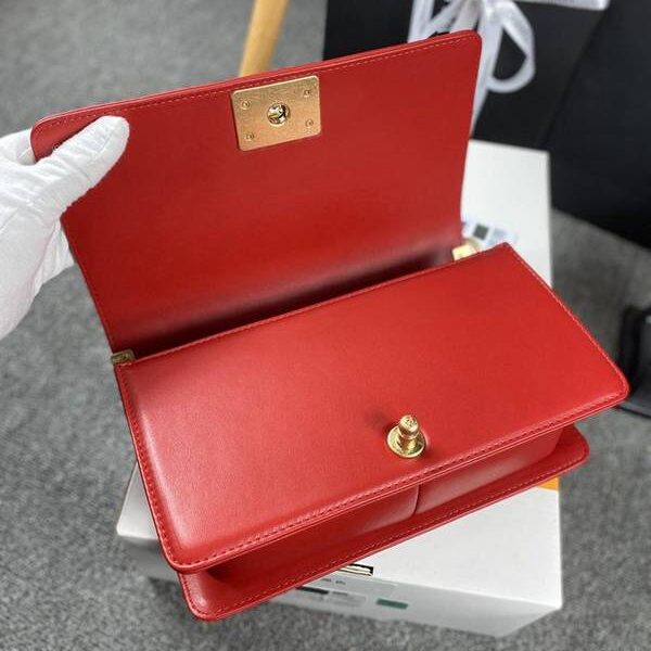 高仿奢侈品羊皮chanel香奈兒67086原單羊皮chb12062