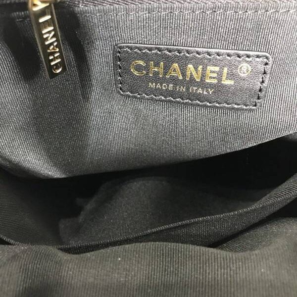 經典高仿包 chanel棱格雙肩背包