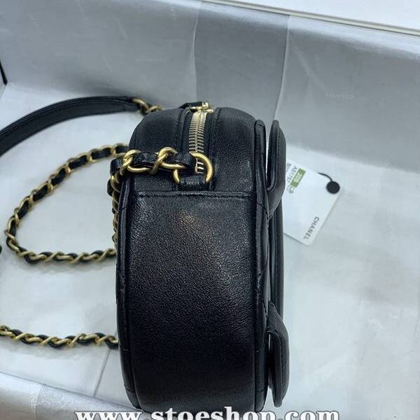 高仿包chanel 2020新品相機包大雙C標誌性logo山羊皮chb12380