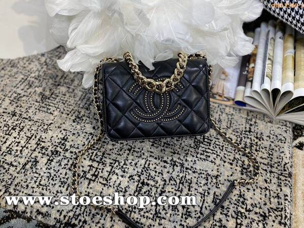 奢侈品1：1AS1514 chanel正面配的鉚釘香香Logochb12569
