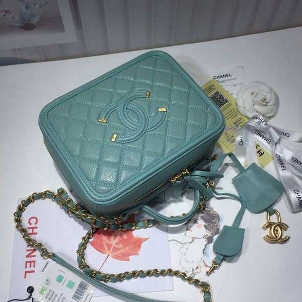 a貨chanel 93341化妝包立體感logo原廠魚醬子牛皮chb12708