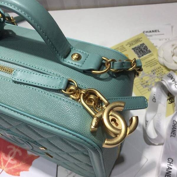 a貨chanel 93341化妝包立體感logo原廠魚醬子牛皮chb12708
