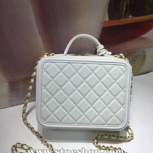 奢侈品chanel 93342化妝包立體感logo原廠魚醬子牛皮chb12710
