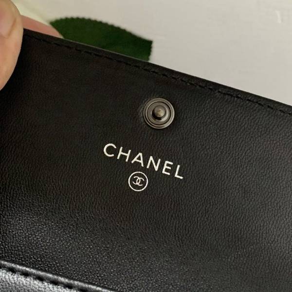 高仿奢侈品chanel leboy小卡包小羊皮菱格紋路chb12853 7 高仿奢侈品chanel leboy小卡包小羊皮菱格紋路chb12853