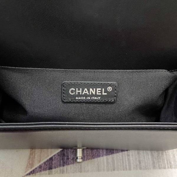 高仿原單A67086 chanel 經典中號口蓋包chb12964