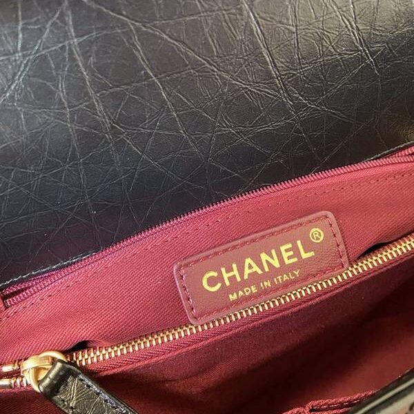 高仿包chanel 92991最新V格油臘皮配與油臘皮手柄單肩斜挎手提口蓋包chb13095