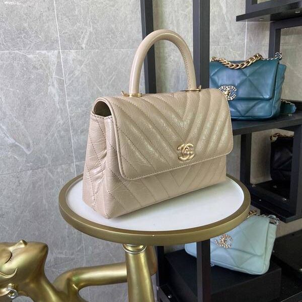 奢侈品 chanel 最新V格油臘皮手柄手提口蓋包
