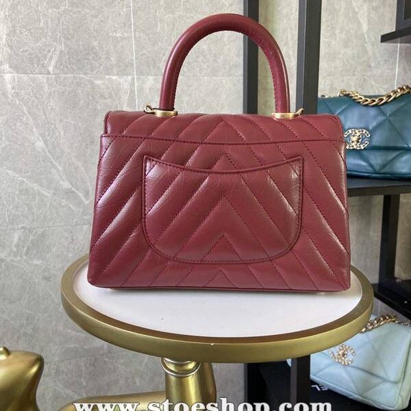 竭誠精品chanel92990最新V格油臘皮配與油臘皮手柄單肩斜挎手提口蓋包chb13104