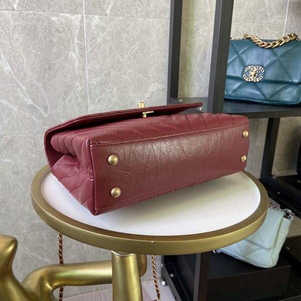 竭誠精品chanel92990最新V格油臘皮配與油臘皮手柄單肩斜挎手提口蓋包chb13104