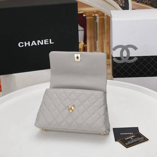 高仿a貨chanel A92990最新棱格細顆粒壓花小牛皮手柄單肩斜挎手提中號口蓋包chb13195 7 高仿a貨chanel A92990最新棱格細顆粒壓花小牛皮手柄單肩斜挎手提中號口蓋包chb13195