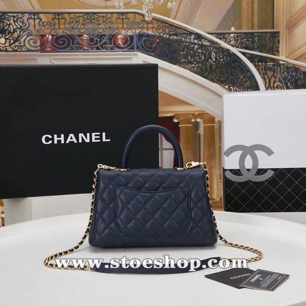 高仿名牌chanel A92990最新棱格細顆粒壓花小牛皮手柄單肩斜挎手提中號口蓋包chb13199 2 高仿名牌chanel A92990最新棱格細顆粒壓花小牛皮手柄單肩斜挎手提中號口蓋包chb13199
