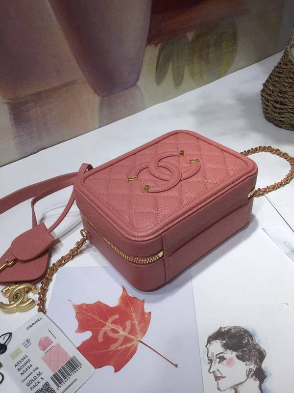 竭誠精品chanel 93341化妝包logo原廠魚子醬牛皮chb13231 3 竭誠精品chanel 93341化妝包logo原廠魚子醬牛皮chb13231