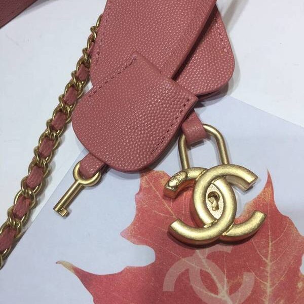 竭誠精品chanel 93341化妝包logo原廠魚子醬牛皮chb13231 14 竭誠精品chanel 93341化妝包logo原廠魚子醬牛皮chb13231