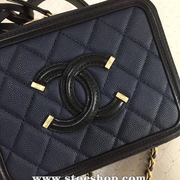 頂級高仿chanel 93341化妝包logo原廠魚子醬牛皮chb13232