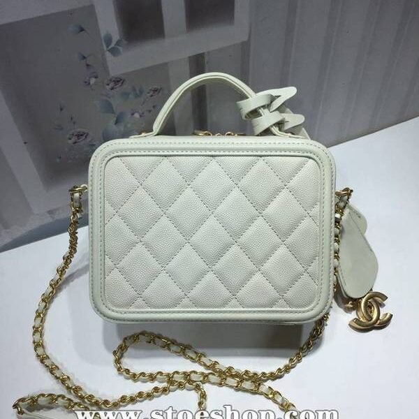 高仿名牌包chanel 93341化妝包logo原廠魚子醬牛皮chb13235