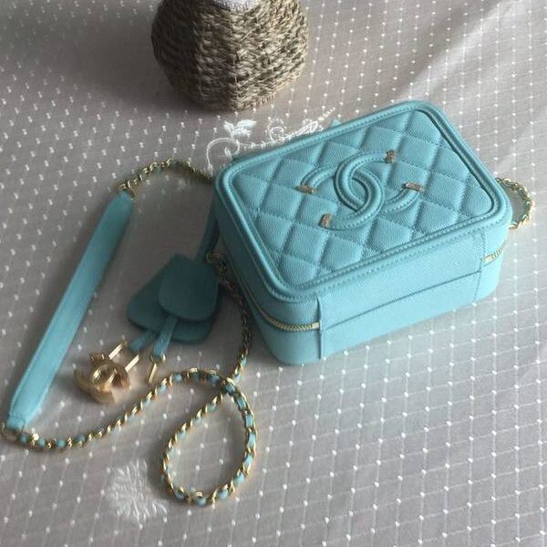 高仿包chanel 93341化妝包logo原廠魚子醬牛皮chb13238