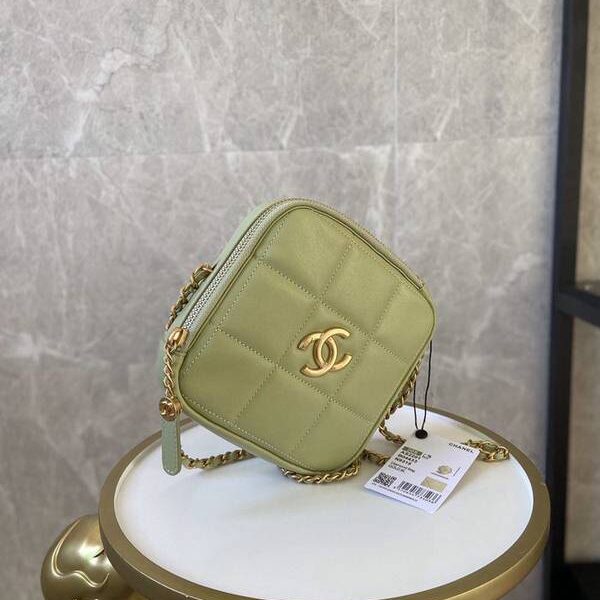 原單A貨chanel香奈兒2020新款AS2201最新鑽石包進口羊羔皮chb13250