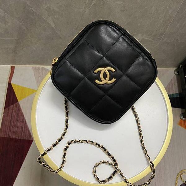 原單1：1chanel香奈兒2020新款AS2201最新鑽石包進口羊羔皮chb13252