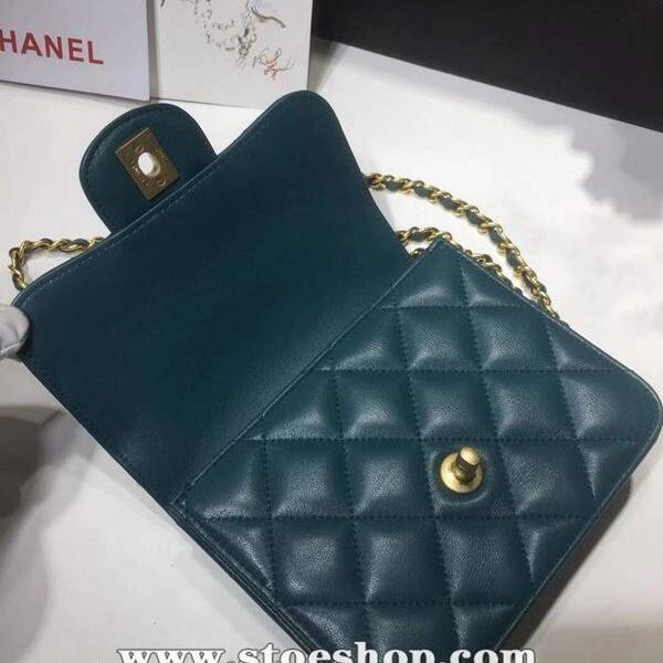 高仿chanel 2021早春手拎包斜掛包8817chb13420