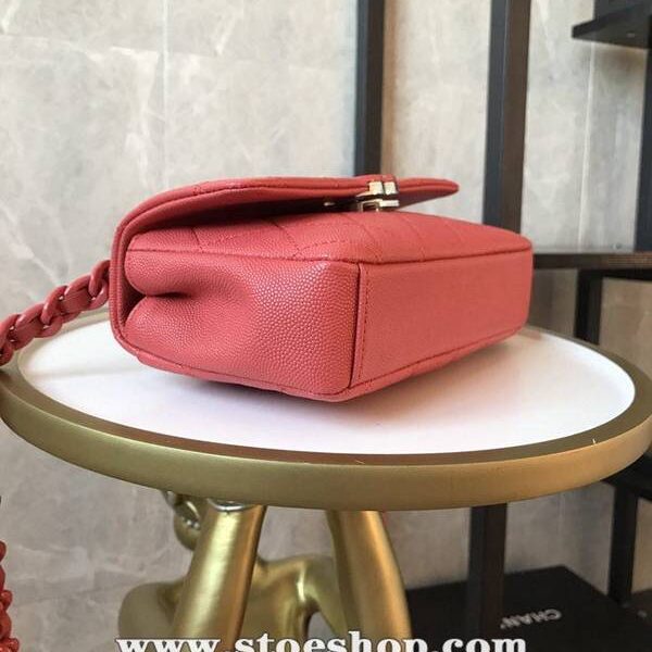 高仿精品批發chanel 21早春度假系列 AS2302熊貓包翻蓋鏈條包顆粒壓花小牛皮chb13494