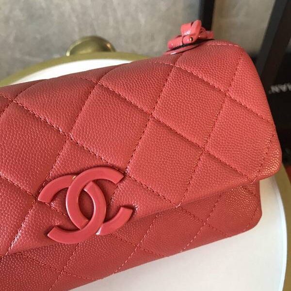 高仿精品批發chanel 21早春度假系列 AS2302熊貓包翻蓋鏈條包顆粒壓花小牛皮chb13494