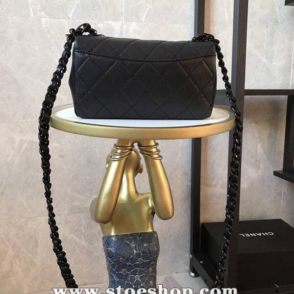 高仿包chanel 21早春度假系列 AS2302熊貓包翻蓋鏈條包顆粒壓花小牛皮chb13496