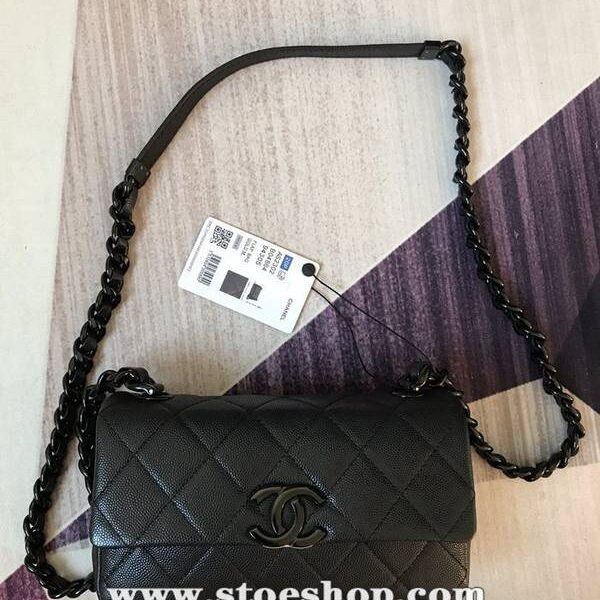 高仿包chanel 21早春度假系列 AS2302熊貓包翻蓋鏈條包顆粒壓花小牛皮chb13496
