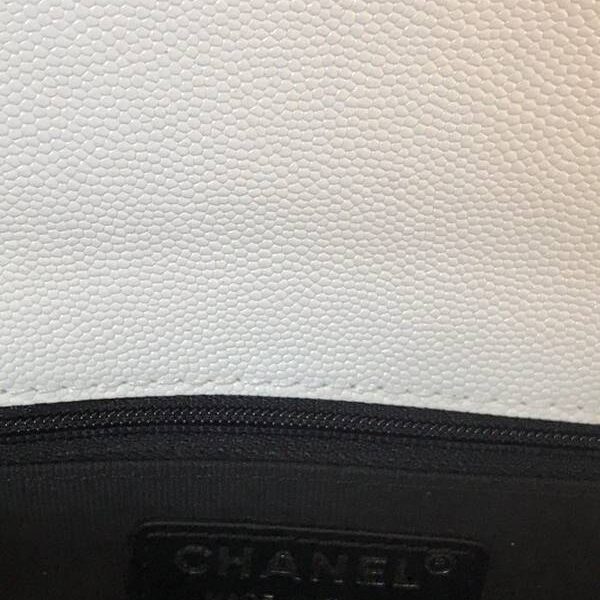 高仿chanel 21早春度假系列AS2303熊貓包翻蓋鏈條包顆粒壓花小牛皮chb13497
