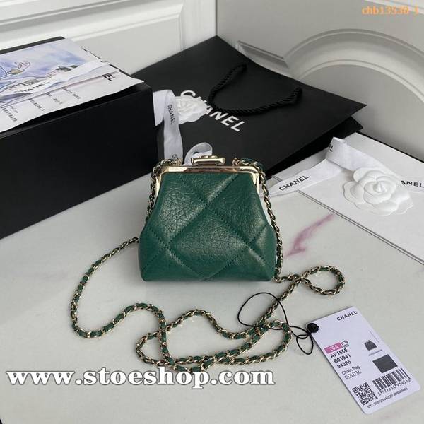 高仿原版chanel2021早春度假系列復古蛙口包chb13530