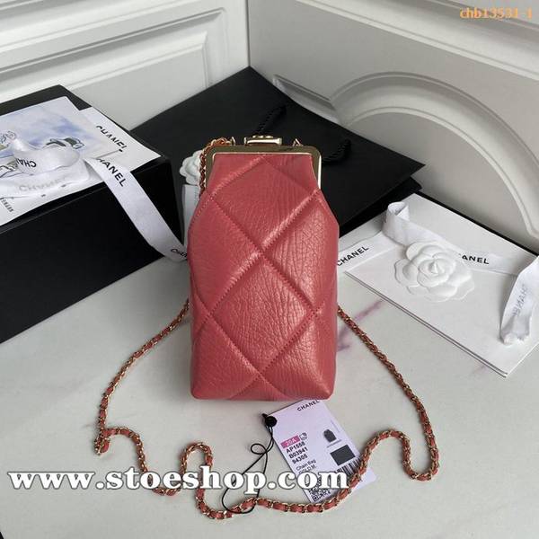 高仿奢侈品chanel2021早春度假系列復古蛙口包chb13531