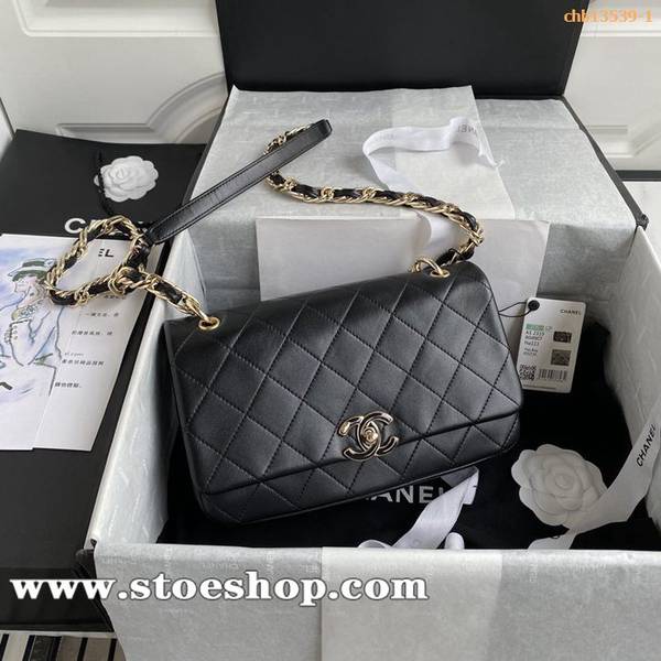 原單複製早春頂級原單新款AS2319 chanel 2021早春最新度假系列翻蓋鏈條包進口小羊皮chb13539