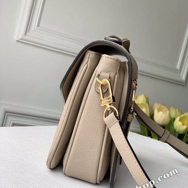 高仿精品批發原單 M44738 Pochette Métis選用柔軟的Monogram Empreinte皮革面料hhlv10194