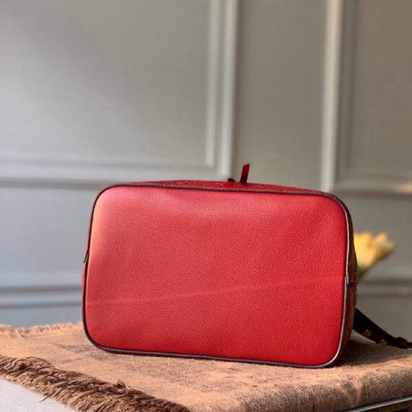 高仿名牌包頂級原單 M45256 胭脂紅 NéoNoé 中號水桶包Monogram Empreinte 壓紋皮革hhlv10545