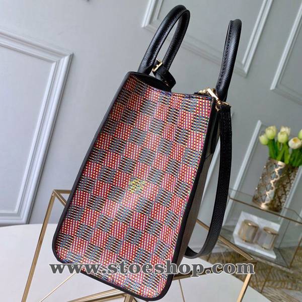 高仿包包批發原單M55469(51034)迷彩紅 Nicolas Ghesquière 將斑斕的 Monogram lv Pop City Steamer 迷你手袋hhlv10704 4 高仿包包批發原單M55469(51034)迷彩紅 Nicolas Ghesquière 將斑斕的 Monogram lv Pop City Steamer 迷你手袋hhlv10704