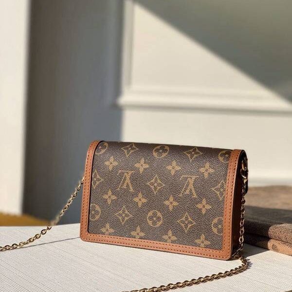 高仿精品批發原單 DAUPHINE 手袋 M68746 黃花hhlv11030