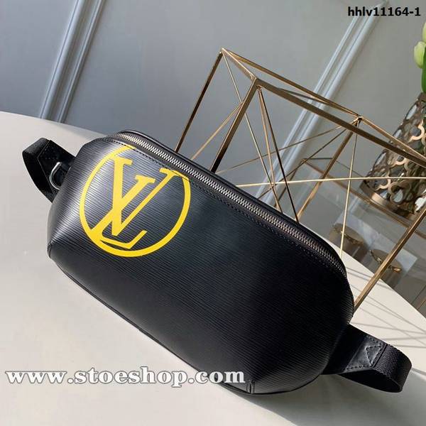 A貨之家M55131 BUMBAG腰包lv 字母點綴黑色Epi皮革路易威登腰包hhlv11164