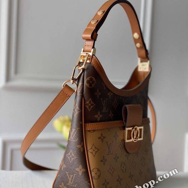 高仿包原単lv METIS M44395 系列2020早春走秀款Monogram帆布進口小牛皮hhlv11438