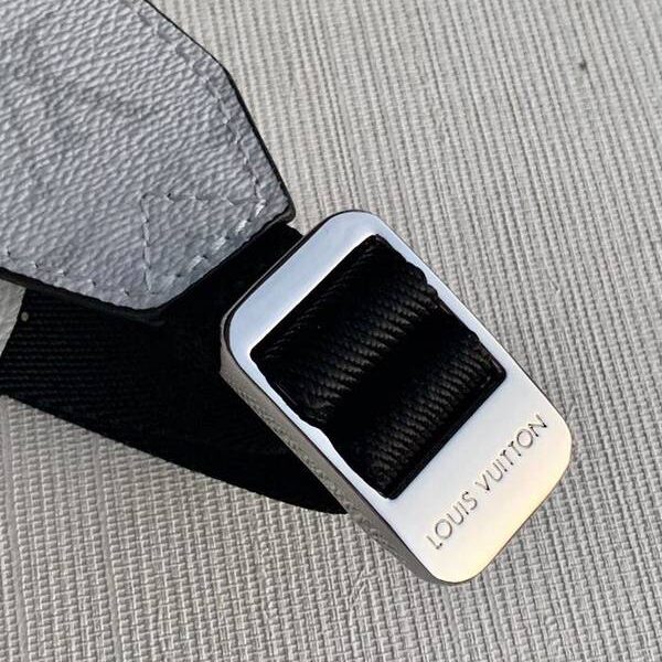 A貨之家原單 M30411 OUTDOOR FLAP 信使包Taga 皮革Monogram Eclipse 帆布hhlv11458