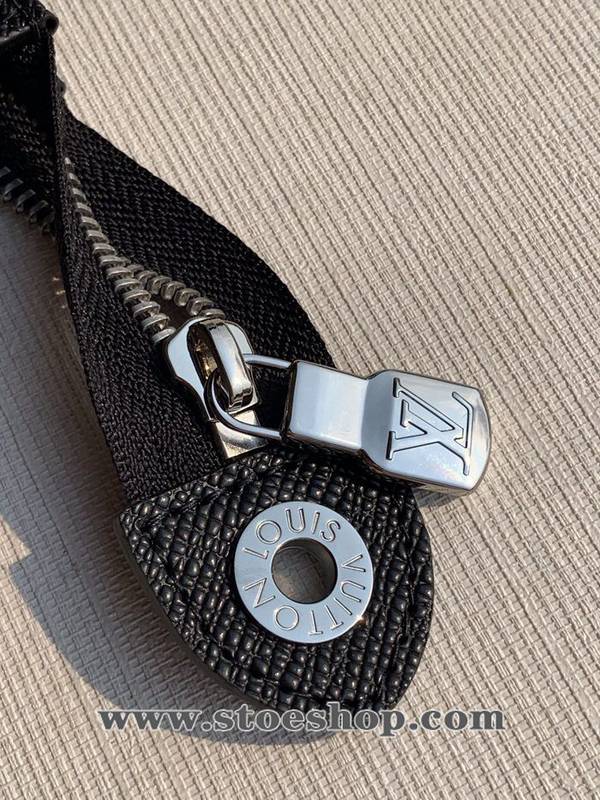 A貨之家原單M30450 Pochette Voyage手拿包Taga 皮革hhlv11503 6 A貨之家原單M30450 Pochette Voyage手拿包Taga 皮革hhlv11503